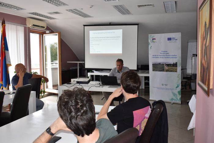 Trening „Ruralni pakt, akcija za otporniju životnu sredinu i klimatsku akciju ruralnih područja“ Trening „Ruralni pakt, akcija za otporniju životnu sredinu i klimatsku akciju ruralnih područja“