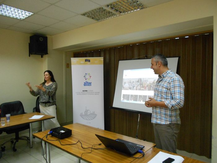 Unapređenje položaja žena u ruralnim sredinama Unapređenje položaja žena u ruralnim sredinama
