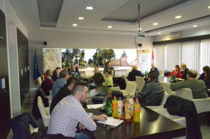 LEADER pristup kao instrument ruralnog razvoja na lokalnom nivou LEADER pristup kao instrument ruralnog razvoja na lokalnom nivou