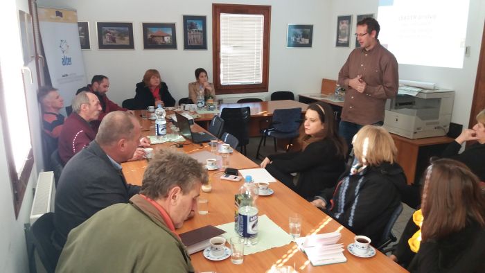 Ljig - LEADER pristup kao instrument ruralnog razvoja na lokalnom nivou Ljig - LEADER pristup kao instrument ruralnog razvoja na lokalnom nivou