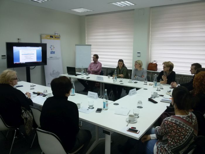 Nacionalni konsultativni sastanak na temu “Unapređenje položaja žena u ruralnim sredinama” Nacionalni konsultativni sastanak na temu “Unapređenje položaja žena u ruralnim sredinama”