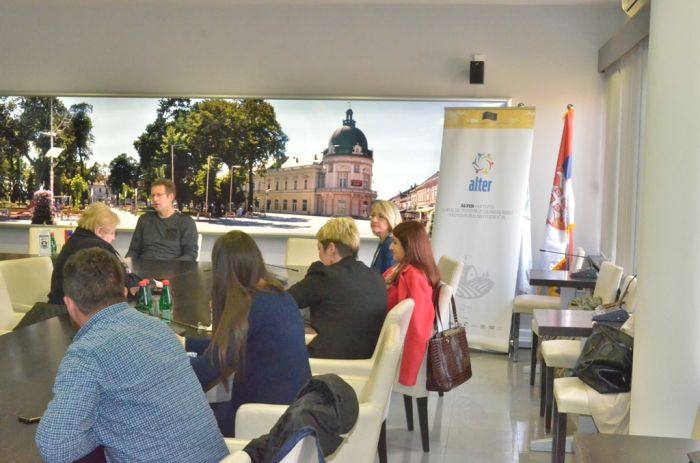 LEADER pristup kao instrument ruralnog razvoja na lokalnom nivou LEADER pristup kao instrument ruralnog razvoja na lokalnom nivou
